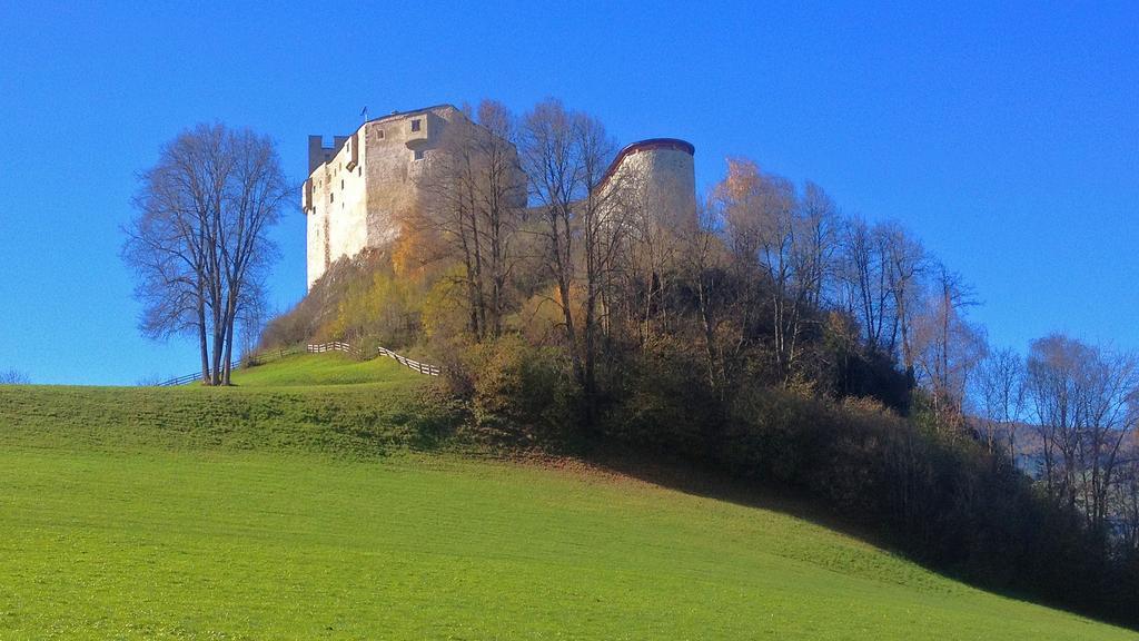 Ferienwohnungen Schlosshausl San Lorenzo di Sebato Exterior foto